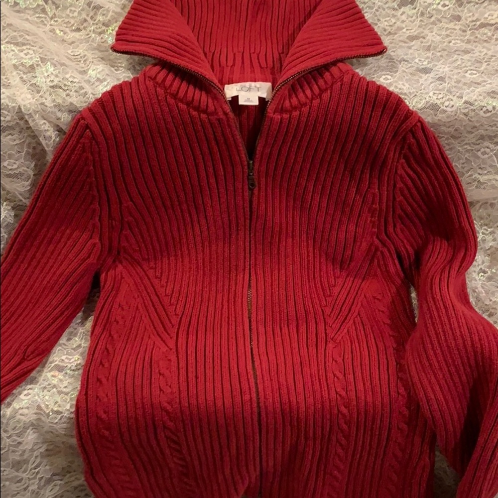 Sweater - Picture 4 of 4